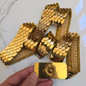 vintage 90's gold tone maximalist mini floral belt